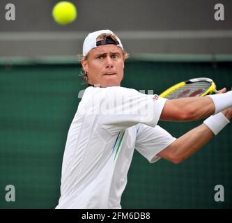 WIMBLEDON TENNIS CHAMPIONSHIPS 2008. 5. TAG 27/6/2008 RODGER L.HEWITT WÄHREND SEINES 3-RUNDEN-SPIELS MIT S.BOLELLI. BILD DAVID ASHDOWN Stockfoto