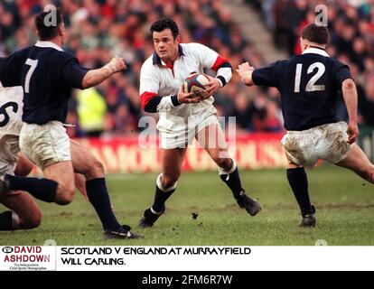 Will Carling england Kapitän versucht, an Ian Smith vorbei zu kommen Schottland V England Five Nations Championships in Murrayfeild Stockfoto