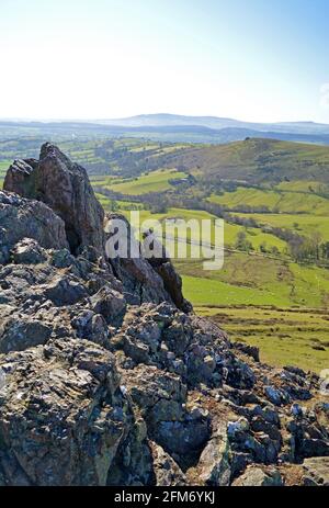 Blick auf den Willstone Hill vom Gipfel des Caer Caradoc Stockfoto