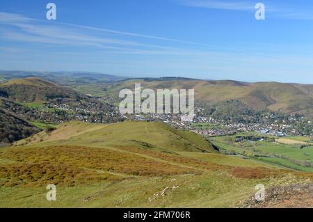 Blick auf den Long Mynd und Church Stretton von Caer Caradoc, Shropshire Stockfoto