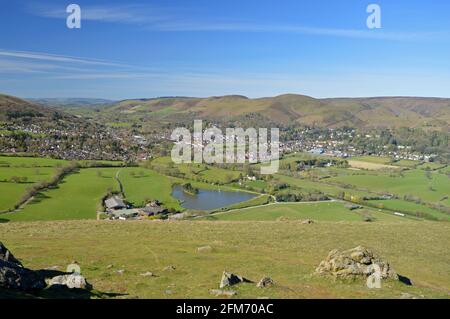 Blick auf den Long Mynd und Church Stretton von Caer Caradoc, Shropshire Stockfoto