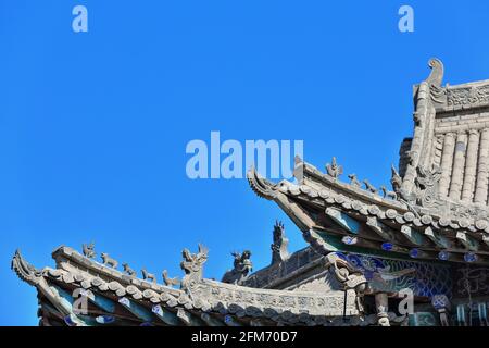 Rekonstruierte Dächer-Gebäude in der restaurierten Ming Qing Food Street. Zhangye-Gansu-China-1313 Stockfoto