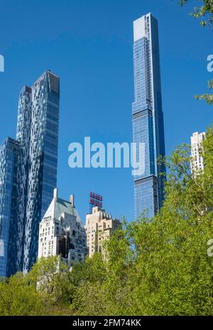 Midtown Skyline mit Supertall Condos, vom Central Park aus gesehen Stockfoto