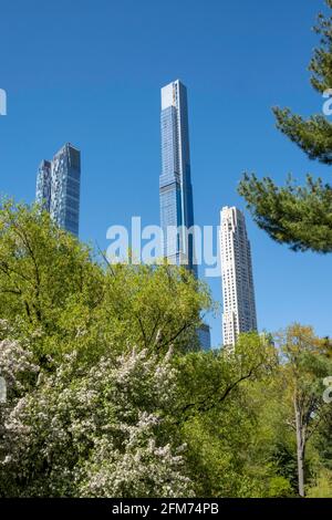 Midtown Skyline mit Supertall Condos, vom Central Park aus gesehen Stockfoto