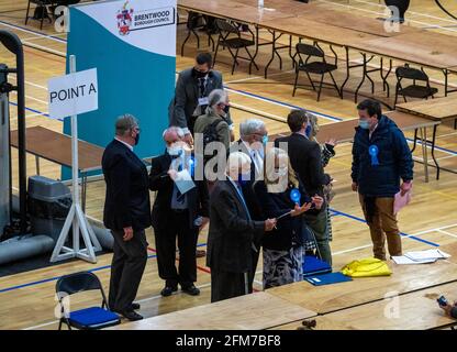 Brentwood Essex 6. Mai 2021 Covid Safe County Council election count at the Brentwood Center, Brentwood, Essex, Credit: Ian Davidson/Alamy Live News Stockfoto