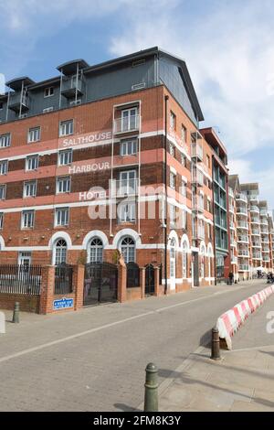 Salthouse Harbour Hotel, umgebautes Lagergebäude, Wet Dock, Ipswich Waterfront, Suffolk, England, Großbritannien Stockfoto