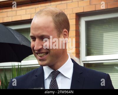 WALLASEY, VEREINIGTES KÖNIGREICH - Jan 15, 2015: Seacombe Wallasey Wirral Merseyside vereinigtes Königreich 01/15/2015 HRH Prinz William auf einem Rundgang in Seacombe A Stockfoto
