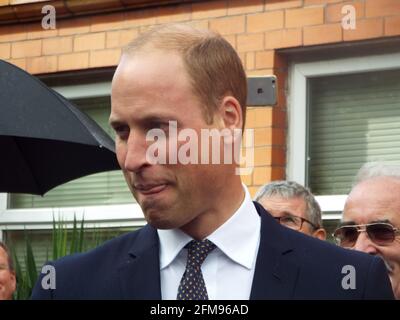 WALLASEY, VEREINIGTES KÖNIGREICH - Jan 15, 2015: Seacombe Wallasey Wirral Merseyside vereinigtes Königreich 01/15/2015 HRH Prinz William auf einem Rundgang in Seacombe A Stockfoto