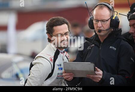 KAGEROD 20210507 Schwedens Prinz Carl Philip während der Qualifikationsrunde des Porsche Carrera Cup auf der Ring Knutstorp Rennstrecke vor Kagerod in Südschweden. Foto Andreas Hillergren / TT kod 10600. Stockfoto