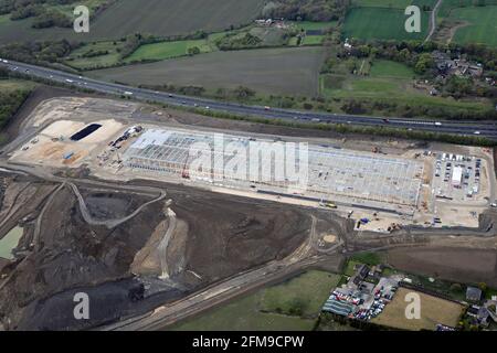 Luftaufnahme einer neuen industriellen Entwicklung (möglicherweise des Hermes 'Mega Hub') in der Nähe der Green Lane Farm, Tankersley, Barmsley, Großbritannien Stockfoto