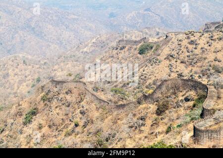 Mauern der Festung Kumbhalgarh, Rajasthan Staat, Indien Stockfoto