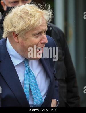 Hartlepool, Großbritannien. Mai 2021. Der britische Premierminister Boris Johnson bei einem Besuch in Hartlepool, County Durham, nachdem die konservative Partei am Freitag, den 7. Mai 2021, zum ersten Mal den Sitz gewonnen hatte. (Kredit: Michael Driver, Mi News) Kredit: MI Nachrichten & Sport /Alamy Live Nachrichten Stockfoto