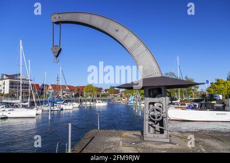 Kran im Hafen von Langenargen am Bodensee, Schwäbischer Bodensee, Baden-Württemberg, Süddeutschland, Deutschland, Europa Stockfoto