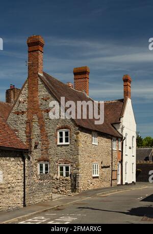 Much Wenlock, mit einer Bevölkerung von rund 3,000 Einwohnern, ist eine mittelalterliche Stadt und Gemeinde in Shropshire, England. Stockfoto