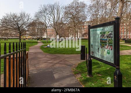 Grosvenor Square, Mayfair, London, England, Großbritannien. Stockfoto