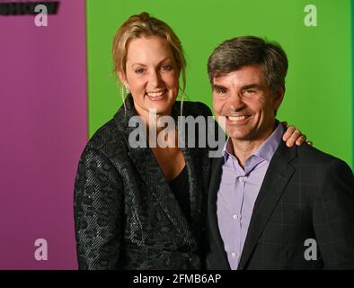 Ali Wentworth, George Stephanopoulos kommen zur Morning Show New York Premiere von APPLE TV, die am Montag, den 28. Oktober 2019, im Lincoln Center in New York City stattfand. Foto von Jennifer Graylock-Graylock.com 917-519-7666 Stockfoto