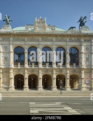 Wiener Staatsoper vom Opernring, 1. Bezirk Innere Stadt, Wien, Österreich Stockfoto