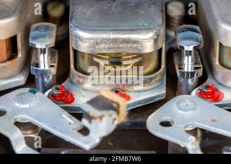 Ferrograph Series 7 Bandrekorder auf Rolle. Erbaut Ende der 1960er bis Anfang der 1970er Jahre. Aufzeichnungskopf ohne Klebeband und eingezogenem Druckschuh. Stockfoto