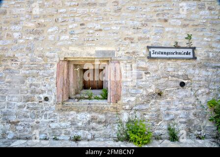 Festungsschmiede, Fenster, Zitadelle Petersberg, Petersberg, Fassade, Festung, Sommer, Erfurt, Thüringen, Deutschland, Europa Stockfoto