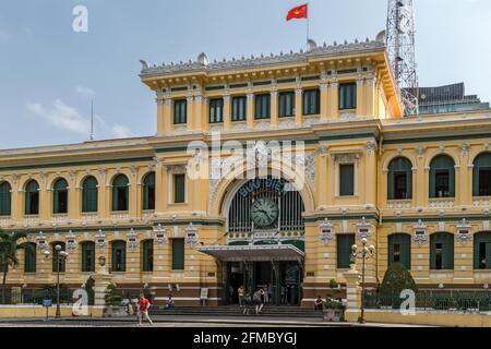 Neoklassizistisch gestaltetes zentrales Postamt, Ho Chi Min City, Saigon, Vietnam Stockfoto