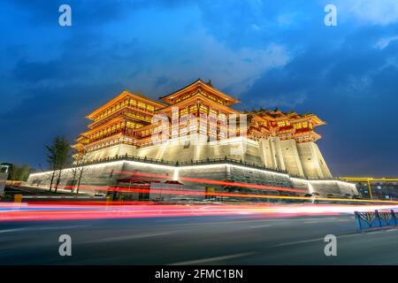 Das Yingtian Tor ist das Südtor der Stadt Luoyang in den Sui- und Tang-Dynastien. Es wurde 605 erbaut. Stockfoto