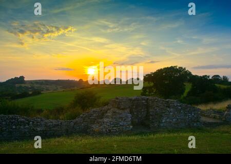 Hadleigh Castle ist eine zerstörte Festung in der englischen Grafschaft Essex, die südlich der Stadt Hadleigh, England, die Themse-Mündung überblickt Stockfoto