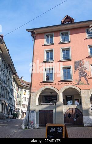 Burgdorf, Schweiz - 9. Mai 2020: Die Altstadt von Burgdorf im Schweizer Kanton Bern Stockfoto