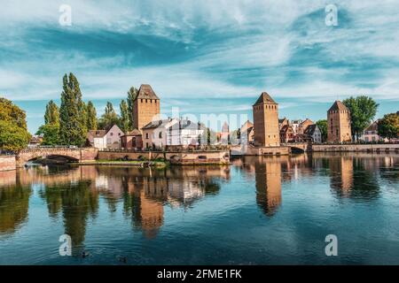 Die drei Brücken der Ponts Couverts in Straßburg, Frankreich. Stockfoto