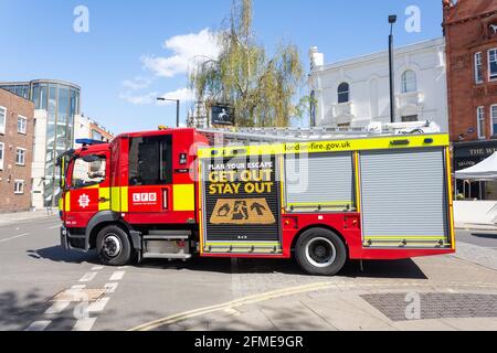 Feuerwehrmotor der Londoner Feuerwehr auf Abruf, Parsons Green, London Borough of Hammersmith and Fulham, Greater London, England, Vereinigtes Königreich Stockfoto