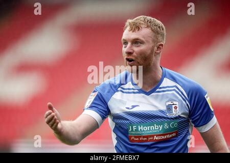 Exeter, Großbritannien. Mai 2021. Chris Taylor von Barrow während des Sky Bet League 2-Spiels zwischen Exeter City und Barrow am 8. Mai 2021 im St James' Park, Exeter, England. Foto von Dave Peters. Quelle: Prime Media Images/Alamy Live News Stockfoto