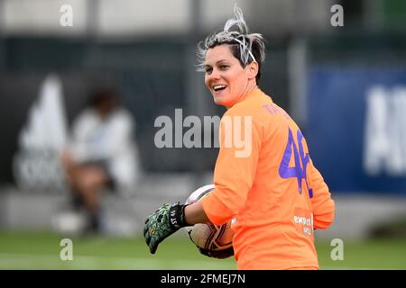 Vinovo, Italien. 08 Mai 2021. Sabrina Tasseli von SSD Napoli lächelt während des Fußballspiels der Women Serie A zwischen Juventus FC und SSD Napoli. FC Juventus gewann 2-0 gegen SSD Napoli. Kredit: Nicolò Campo/Alamy Live Nachrichten Stockfoto