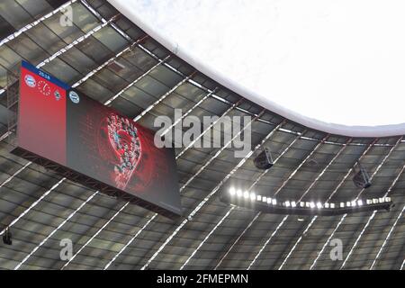 Anzeigetafel mit 9 Meisterschaften Bayern München - Borussia Mönchengladbach 08.05.2021, Fussball, 1. Bundesliga, Saison 2020/21 Foto: Moritz Müller Stockfoto