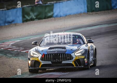 74 JOULIE Enzo (FRA), BAUD Sébastien (FRA), CD Sport, Mercedes-AMG GT4, Aktion beim 2. Lauf des Championnat de France FFSA GT - GT4 France 2021, vom 6. Bis 9. Mai 2021 auf dem Circuit de Nevers Magny-Cours, Magny-Cours, Frankreich - Foto Paulo Maria / DPPI Stockfoto