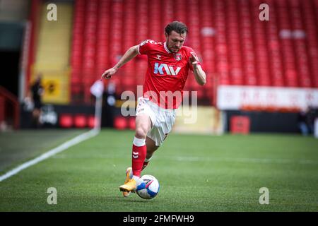 LONDON, GROSSBRITANNIEN. 9. MAI Alex Gilbey von Charlton Athletic während des Spiels der Sky Bet League 1 zwischen Charlton Athletic und Hull City am Sonntag, den 9. Mai 2021 im The Valley, London. (Kredit: Tom West, Kredit: MI Nachrichten & Sport /Alamy Live Nachrichten Stockfoto