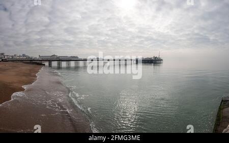 Panorama des Brighton Palace Pier, East Sussex, Großbritannien Stockfoto