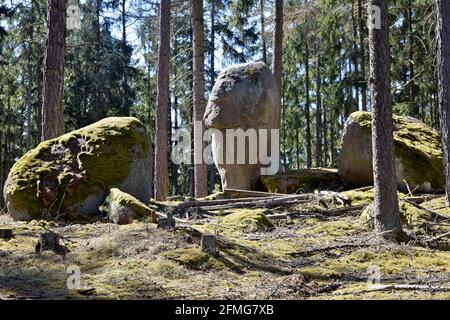 Die Logan-Steine in der Nähe von Petrohrad, Louny District, Tschechische Republik. Stockfoto