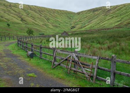 Straße nach Gleniff Horseshoe, County Sligo auf dem Wild Atlantic Way Stockfoto