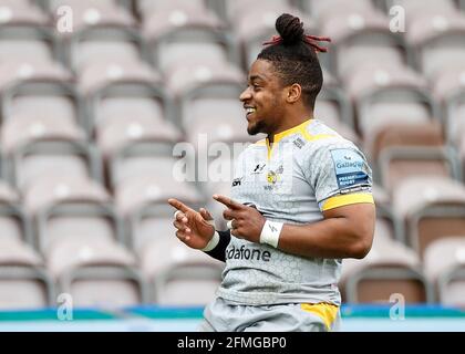 Twickenham Stoop, London, Großbritannien. Mai 2021. Englische Premiership Rugby, Harlekins versus Wesps; Paolo OoGwu von Wesps feiert seinen Versuch Kredit: Action Plus Sports/Alamy Live News Stockfoto