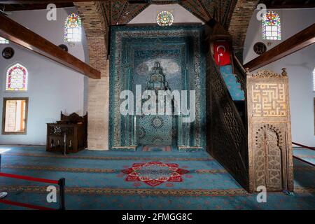 Anatolische Selculu-Sakralarchitektur aus dem 13. Jahrhundert mit originalen Holzsäulen die Esrefoglu-Moschee in Beysehir, Konya Stockfoto