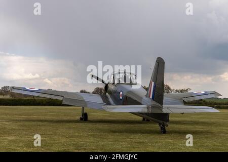 1950 Percival Provost T.1 (XF603) auf statischem Display bei der Saisonpremiere Drive-in Airshow im Shuttleworth, Old Warden am Sonntag, 2. Mai 2021 Stockfoto