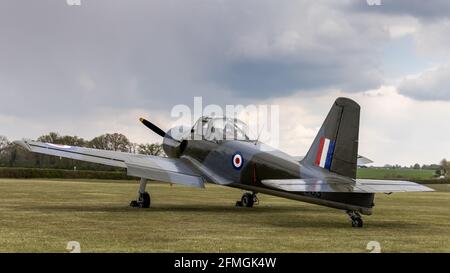 1950 Percival Provost T.1 (XF603) auf statischem Display bei der Saisonpremiere Drive-in Airshow im Shuttleworth, Old Warden am Sonntag, 2. Mai 2021 Stockfoto