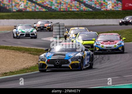 74 JOULIE Enzo (FRA), BAUD Sébastien (FRA), CD Sport, Mercedes-AMG GT4, Action beim 2. Lauf der Fanatec GT World Challenge Europe 2021 Powered by AWS, vom 6. Bis 9. Mai 2021 auf dem Circuit de Nevers Magny-Cours, Magny-Cours, Frankreich - Foto Paulo Maria / DPPI Stockfoto
