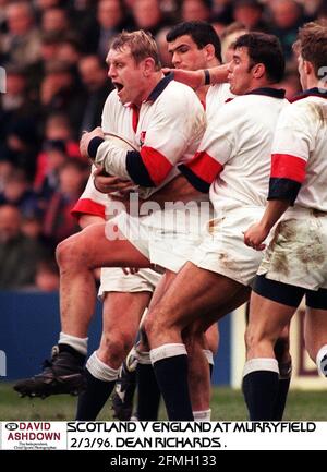 Dean Richards hogt den Ball Schottland V England Five Nations Championships Rugby Union Stockfoto