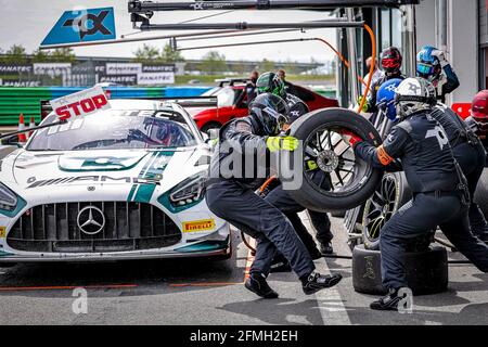 06 Engel Maro (ger), Stolz Luca (ger), TokSport, Mercedes-AMG GT3, Action beim 2. Lauf der Fanatec GT World Challenge Europe 2021 Powered by AWS, vom 6. Bis 9. Mai 2021 auf dem Circuit de Nevers Magny-Cours, Magny-Cours, Frankreich - Foto Paulo Maria / DPPI Stockfoto