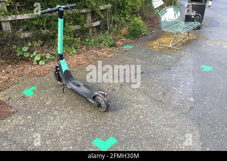 Beryl, Batterie, E-Scooter, E, Strand, 1, Roller, Verleih, Roller, Cowes, Isle of Wight, England, Großbritannien, Großbritannien, Großbritannien, Großbritannien, Stockfoto