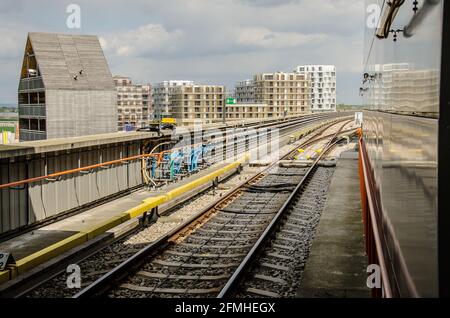 Aspern Seestadt (Seestadt am See) ist eines der größten Stadtentwicklungsprojekte Europas. Das Hotel liegt im schnell wachsenden nordöstlichen 22. Bezirk von Wien Stockfoto