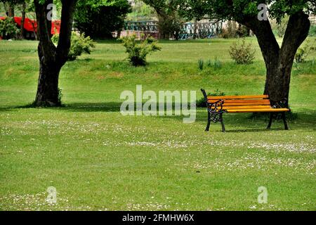 Schöner Baumgarten in Pahalgam, Jammu und Kashmir, Indien Stockfoto