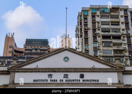 Macao, China - 2. April 2020: Bürogebäude des Municipal Affairs Bureau in Macao Stockfoto