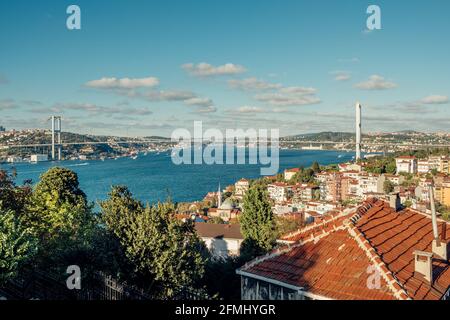 Brücke über den Bosporus in Istanbul Stockfoto