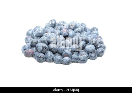 Heidelbeeren isoliert, frische Beeren, gesunde Beeren Stockfoto